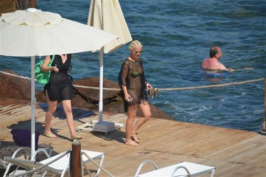 'Yerli Khaleesi' Ömür Gedik!