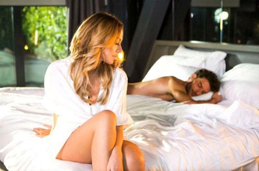 Hadise çileden çıktı: Yasaklar, sansürler...