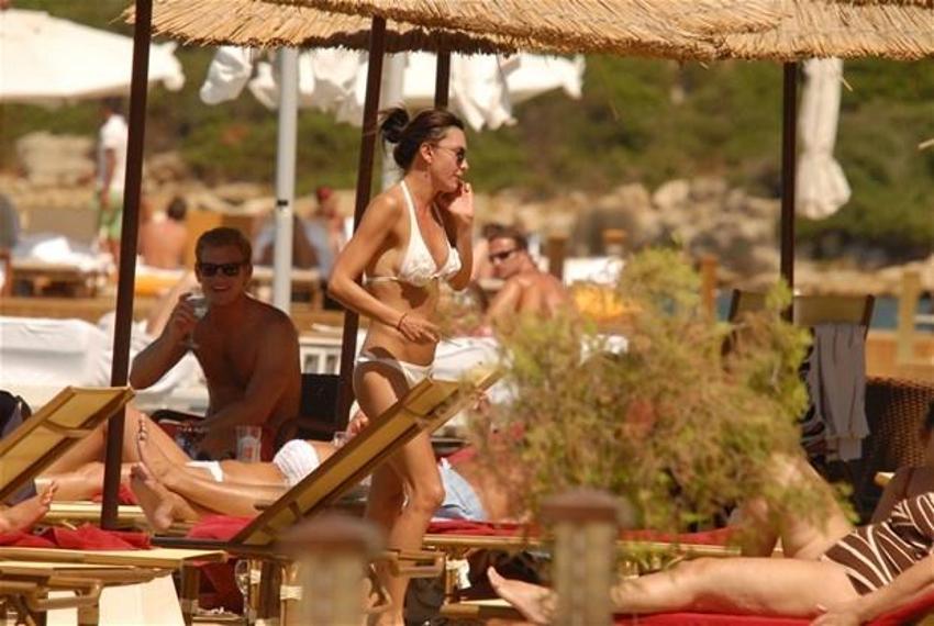 Flaş gelişme! Hande Ataizi boşanıyor...