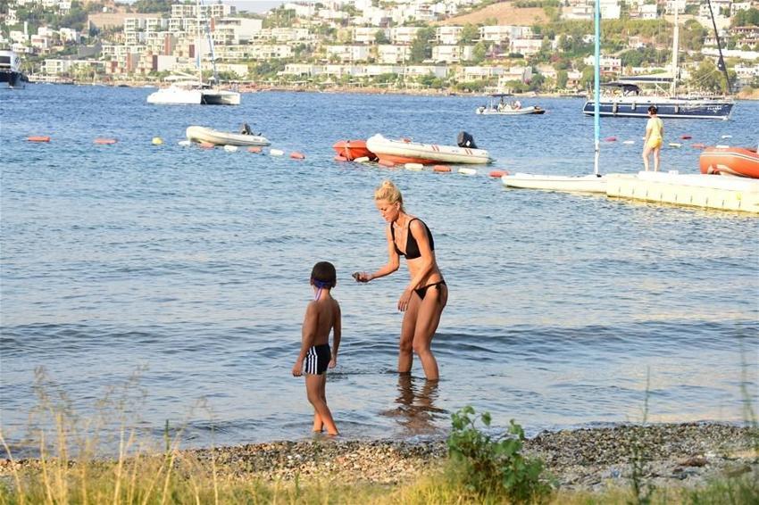 Çağla Şıkel 'at' oldu! İşte delili...