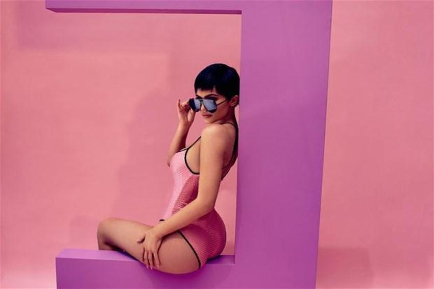 Doğumdan sonra ilk kez görüntülendi!