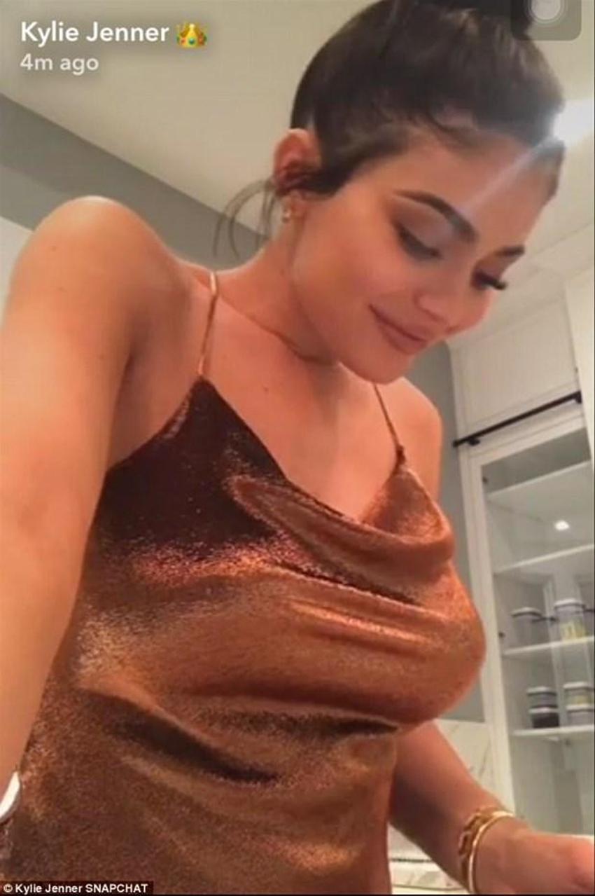 Doğumdan sonra ilk kez görüntülendi!