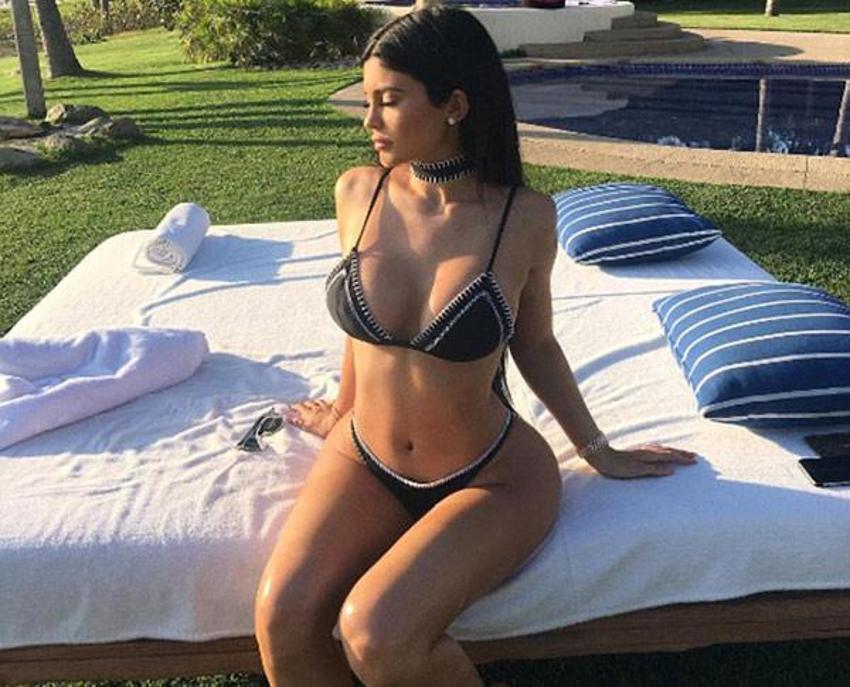 Doğumdan sonra ilk kez görüntülendi!