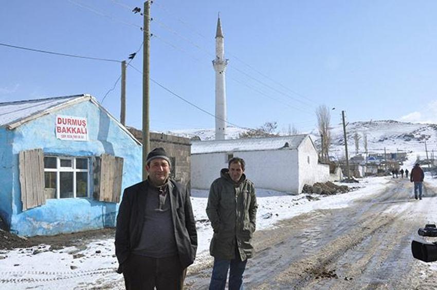 Kars’ta Kim Kardashian’a tepki!