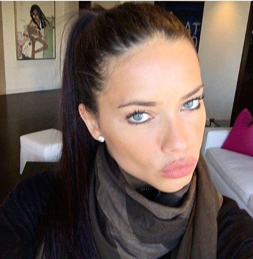 Adriana Lima'dan Acun'a: Yapamaz...