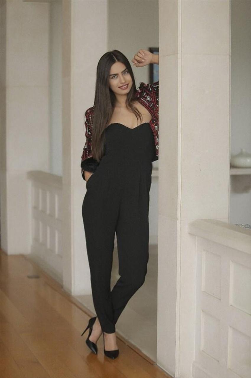 Amine Gülşe'nin keyfi yerinde!