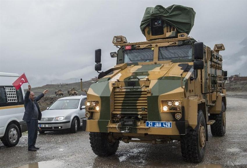 Sınıra JÖH ve PÖH sevkıyatı sürüyor!