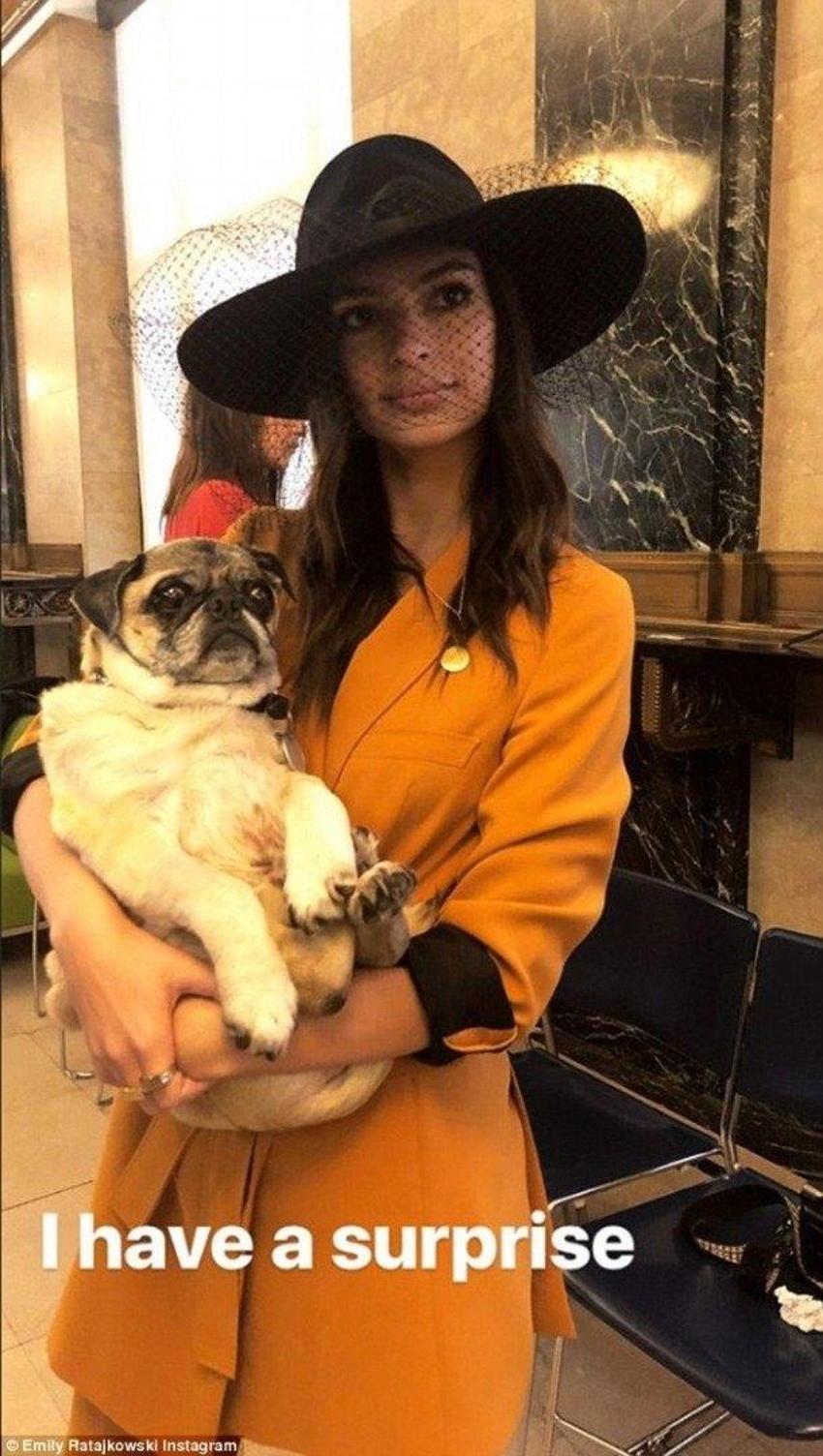 Emily Ratajkowski evlendi!
