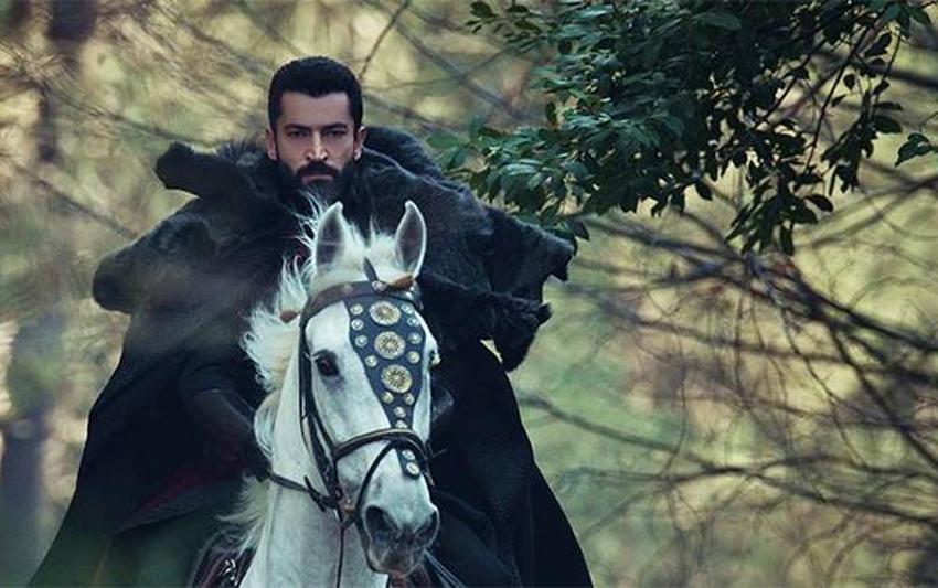 'Fatih' dizisinin kadrosu dudak uçuklattı!