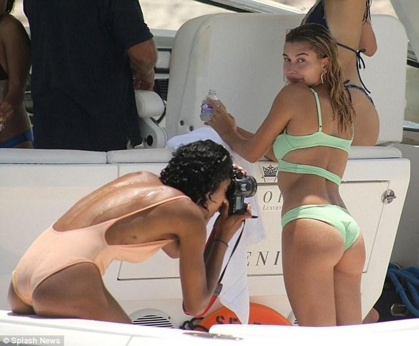 Hailey Baldwin, Türkiye kapağında!