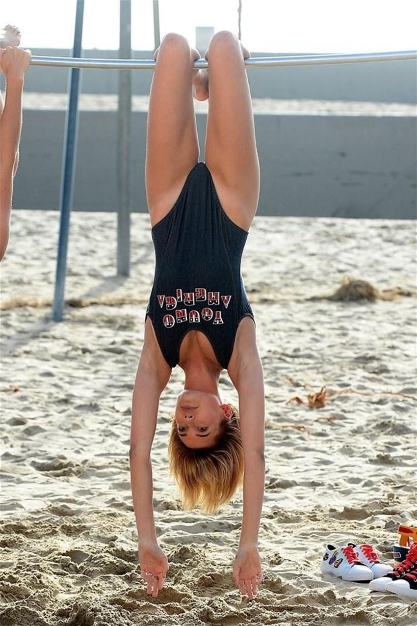 Hailey Baldwin, Türkiye kapağında!