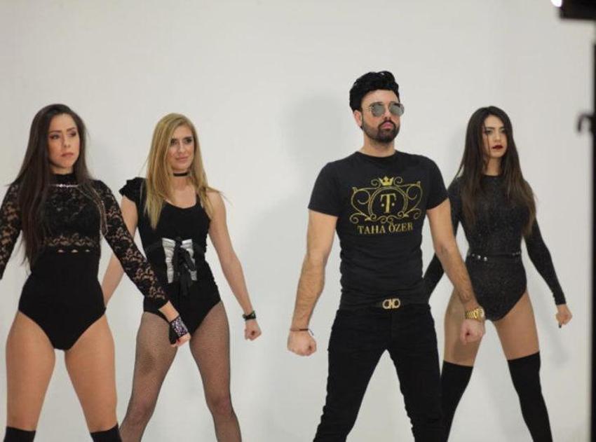 İşte Taha Özer'in başını yakan paylaşımlar