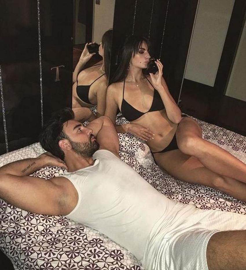 İşte Taha Özer'in başını yakan paylaşımlar