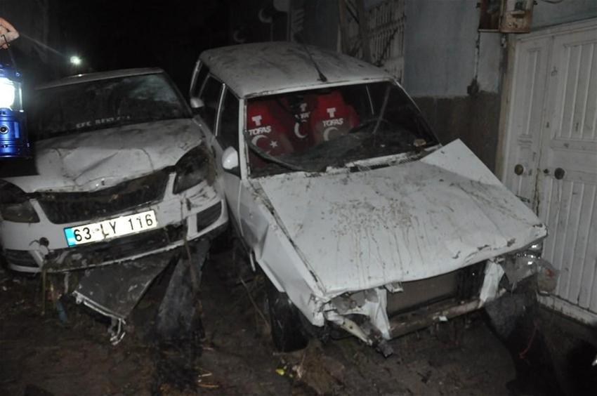 Şanlıurfa'da şiddetli yağış! Ev ve araçlar zarar gördü