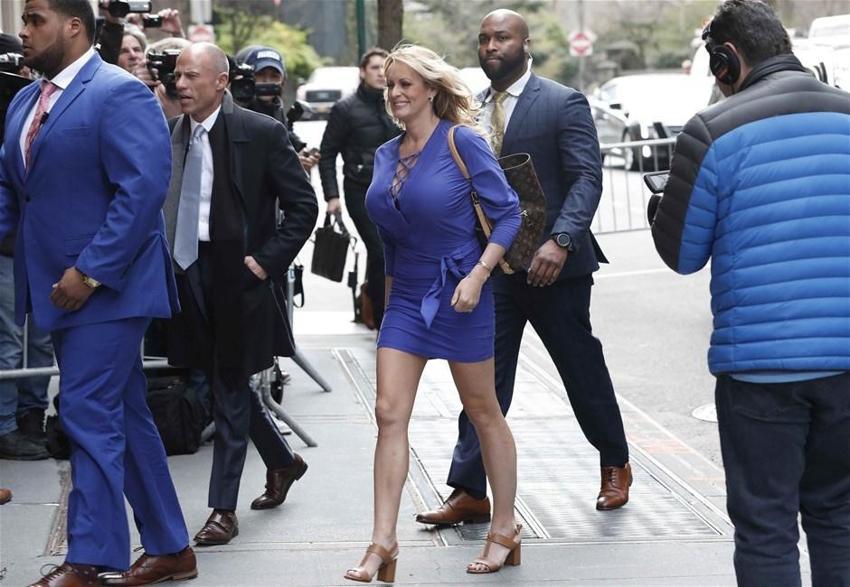 Trump'ın baş belası haline gelen Stormy Daniels’a büyük onurlandırma