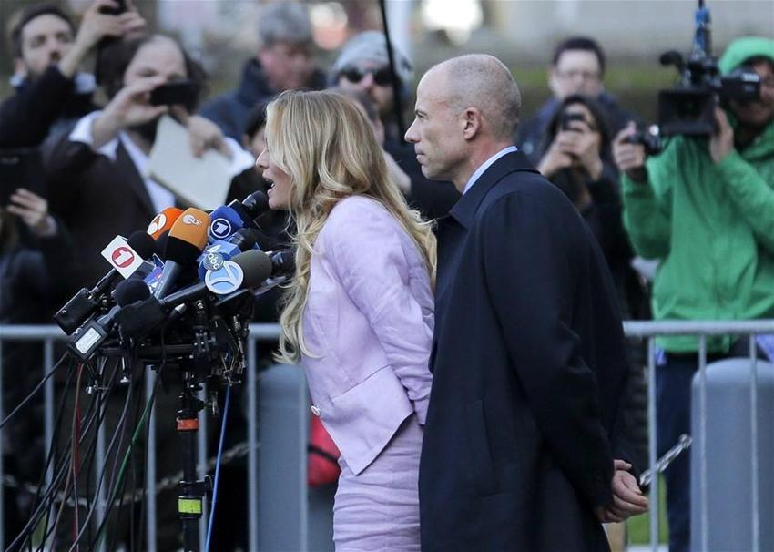 Trump'ın baş belası haline gelen Stormy Daniels’a büyük onurlandırma