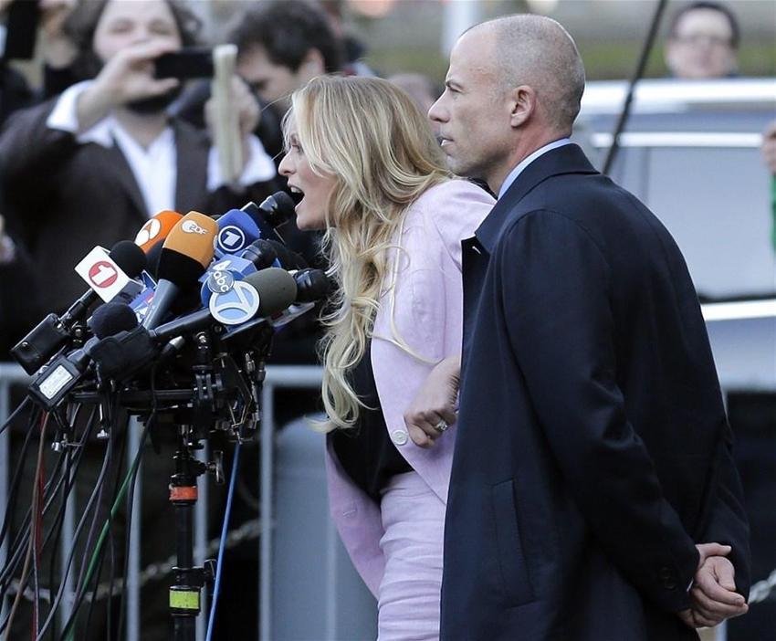 Trump'ın baş belası haline gelen Stormy Daniels’a büyük onurlandırma