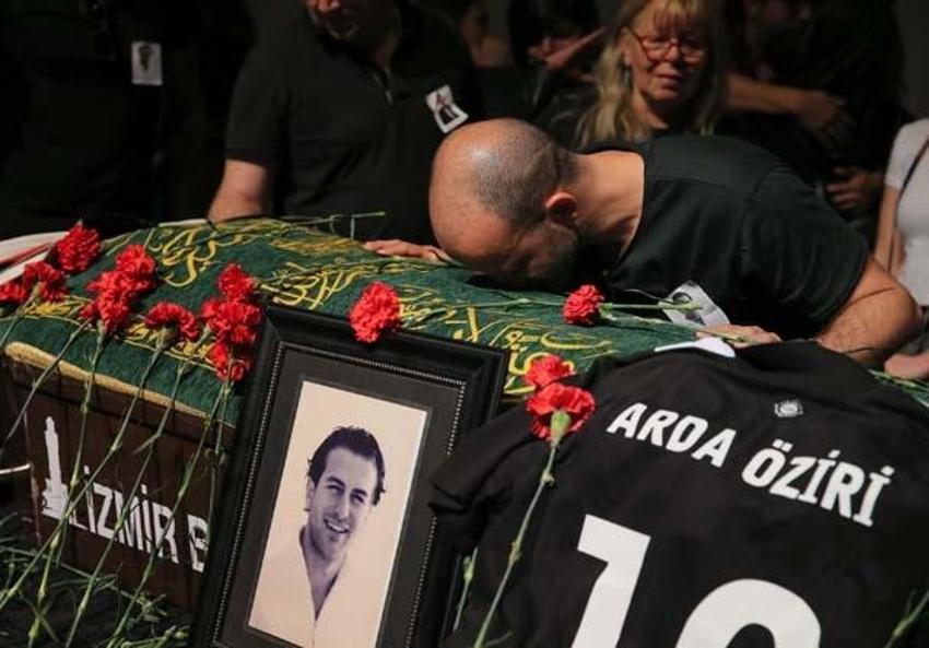 Ünlü oyuncu Arda Öziri'ye acı veda