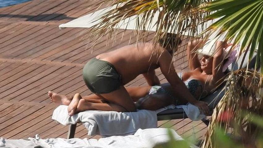 Asena ve Hasan Dere çifti Bodrum'da aşka geldi