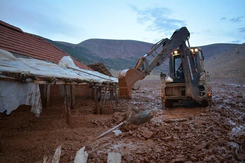 Elmalı'da ikinci sel! Hayvanlar telef oldu