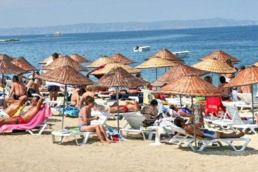 Avşa Adası'nda turist sayısı nüfusun 40 katını aştı