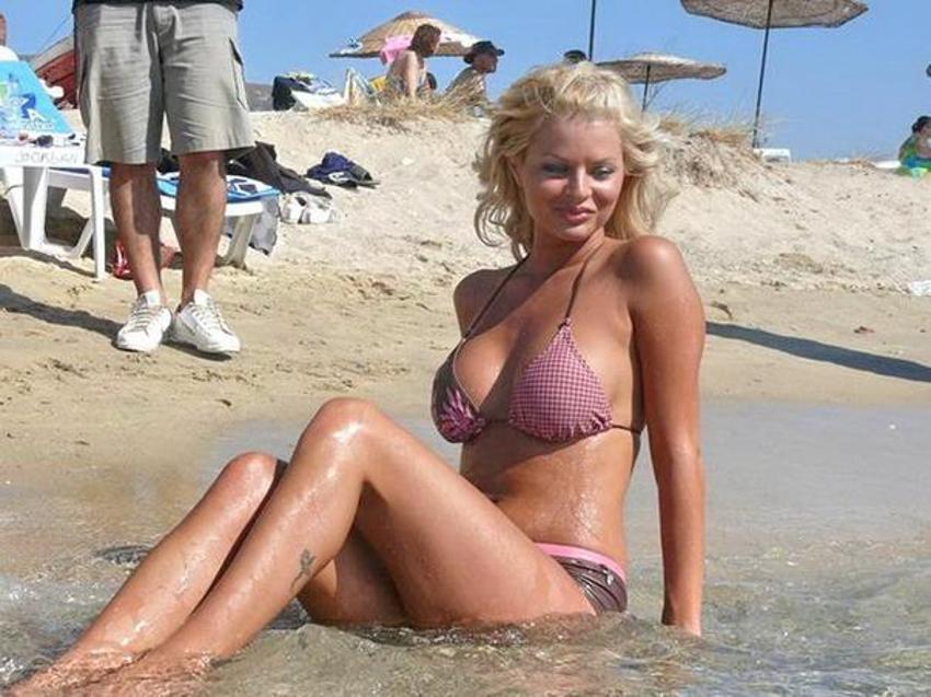 Avşa Adası'nda turist sayısı nüfusun 40 katını aştı