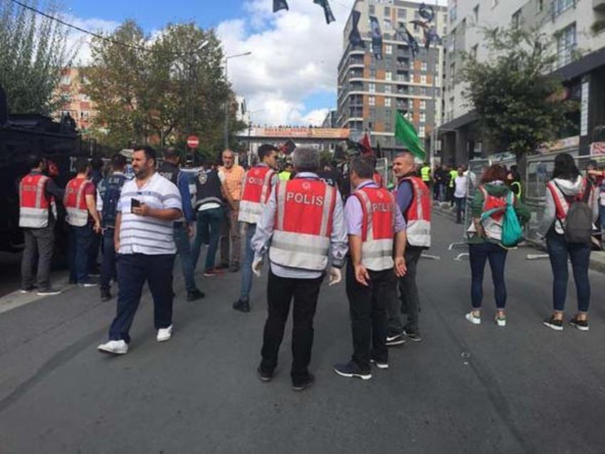 Bitmeyen matem... İstanbul'da gözyaşları sel oldu