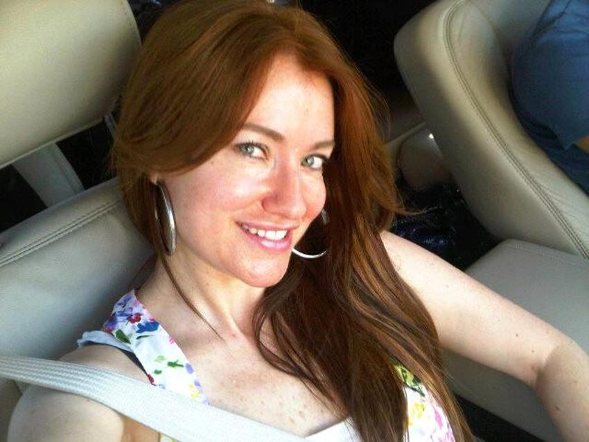 Hilal Cebeci'den tartışma yaratan klip
