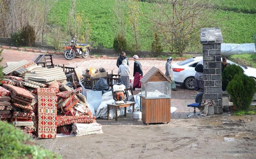 Alarm! Su seviyesi yükseldi, baskınlar başladı...