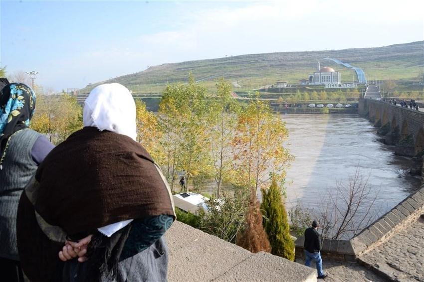 Alarm! Su seviyesi yükseldi, baskınlar başladı...
