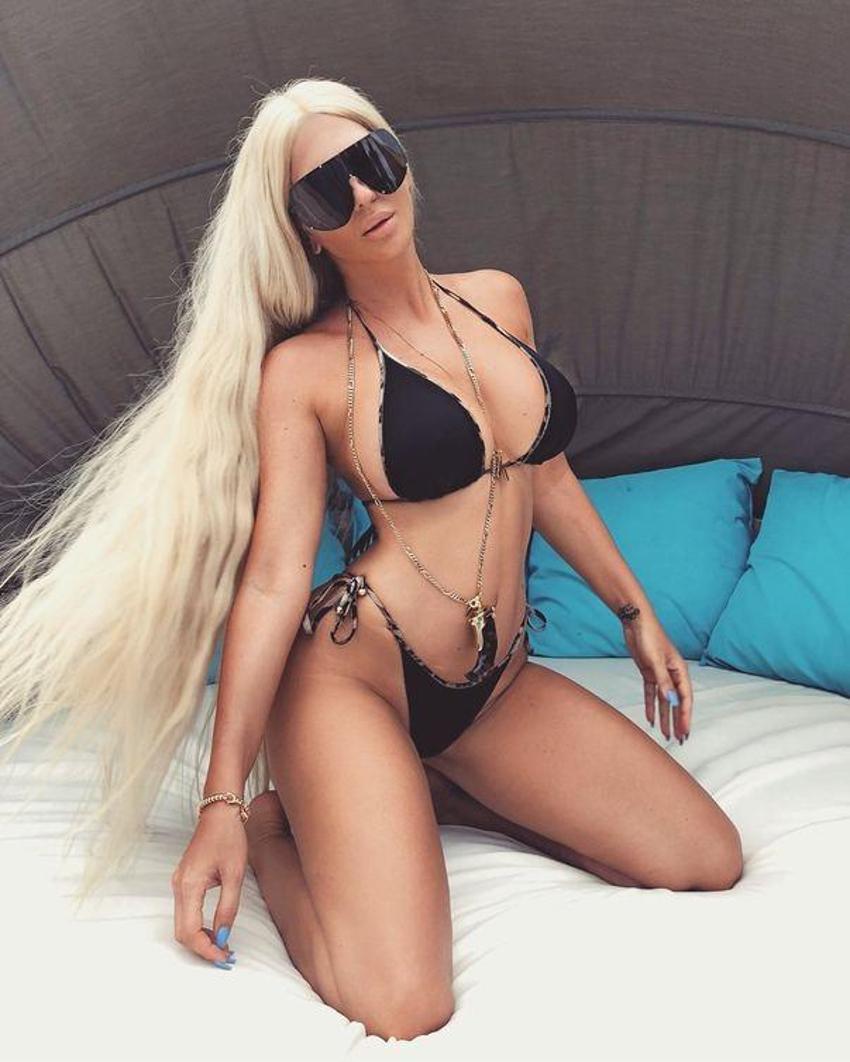 Şimdi de tavşan oldu! Jelena Karleusa...