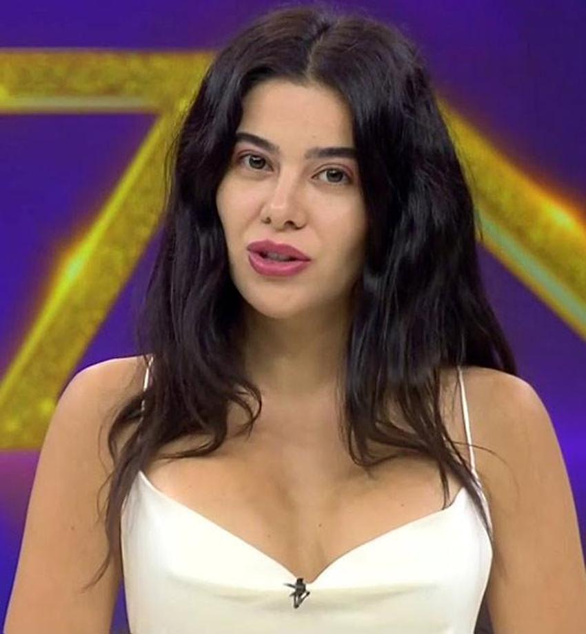 Asena’dan itiraf gibi paylaşım!