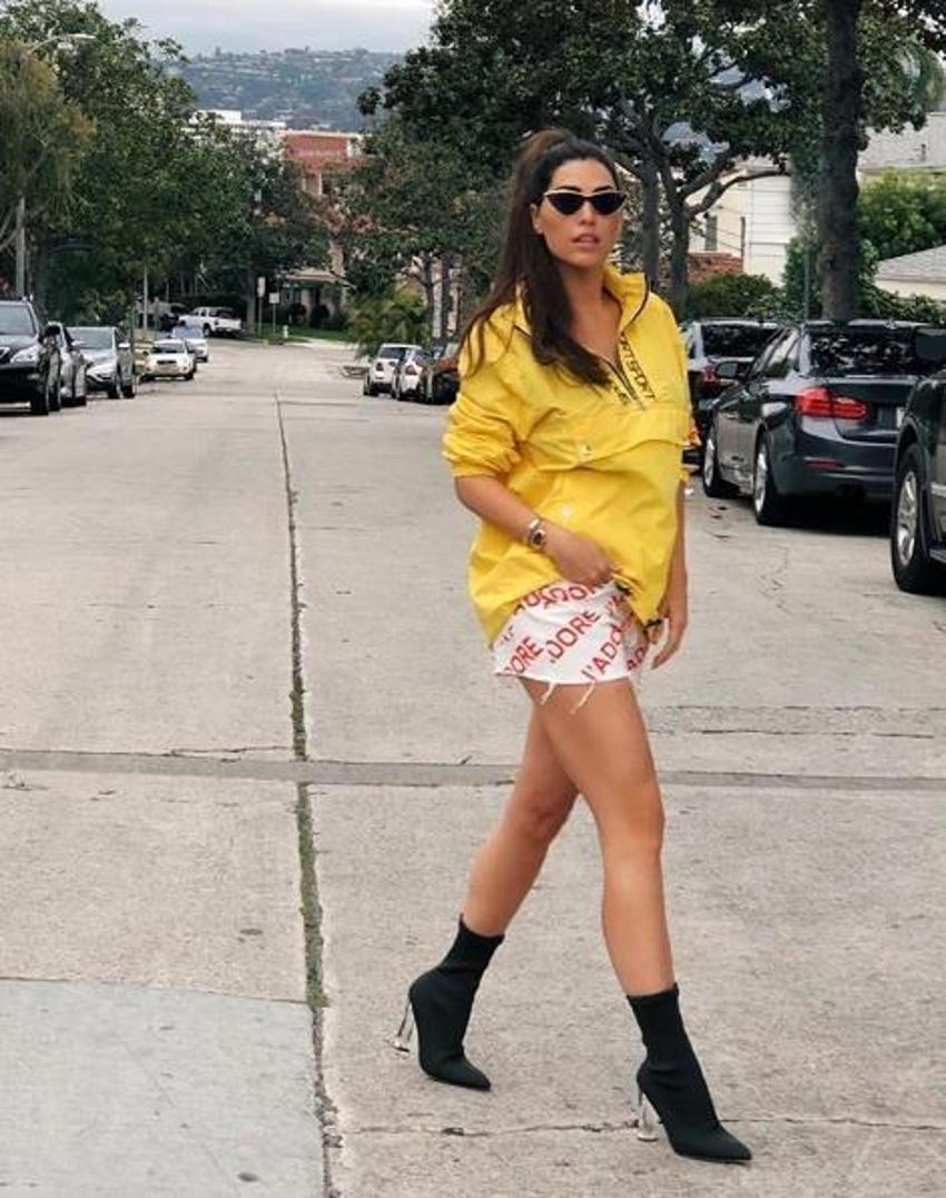 Yolanthe Cabau'dan olay paylaşım