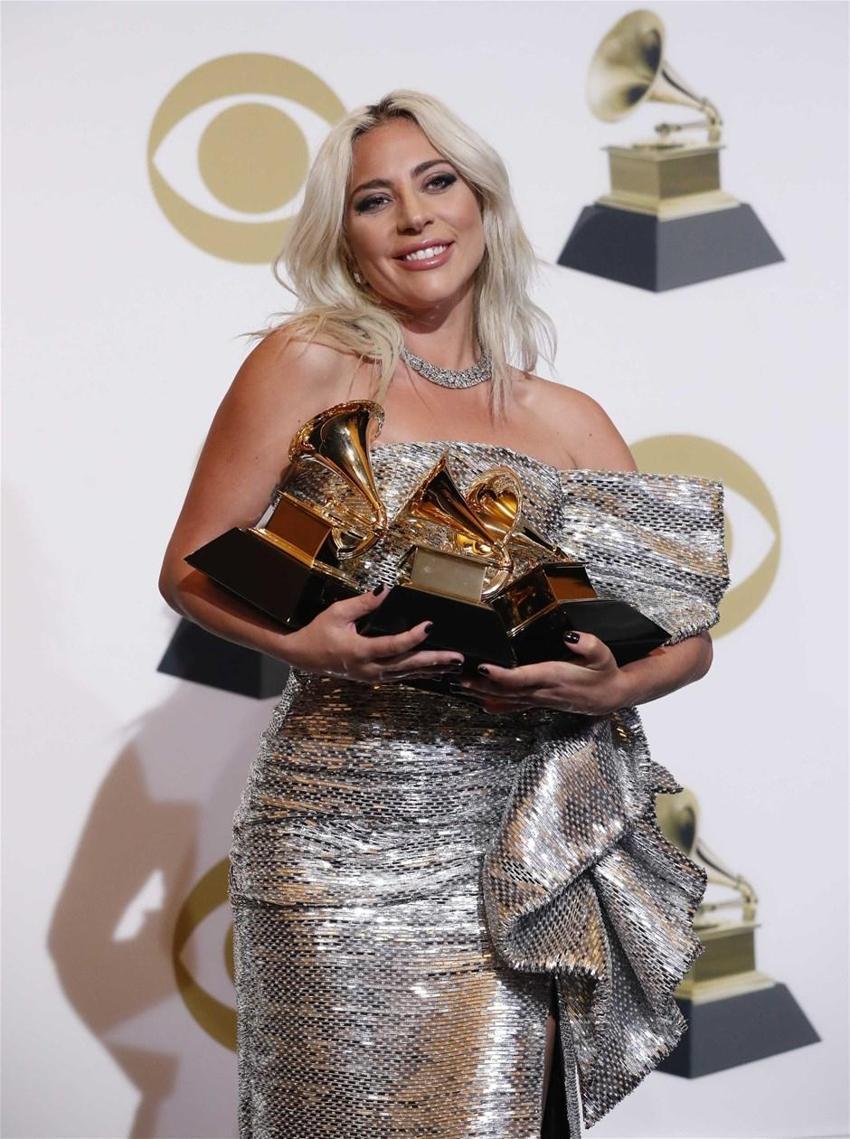 61. Grammy Ödülleri'nin sahipleri belli oldu! Lady Gaga şaşırttı