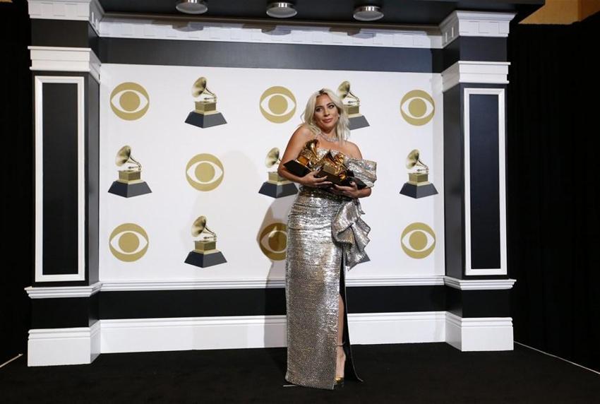 61. Grammy Ödülleri'nin sahipleri belli oldu! Lady Gaga şaşırttı