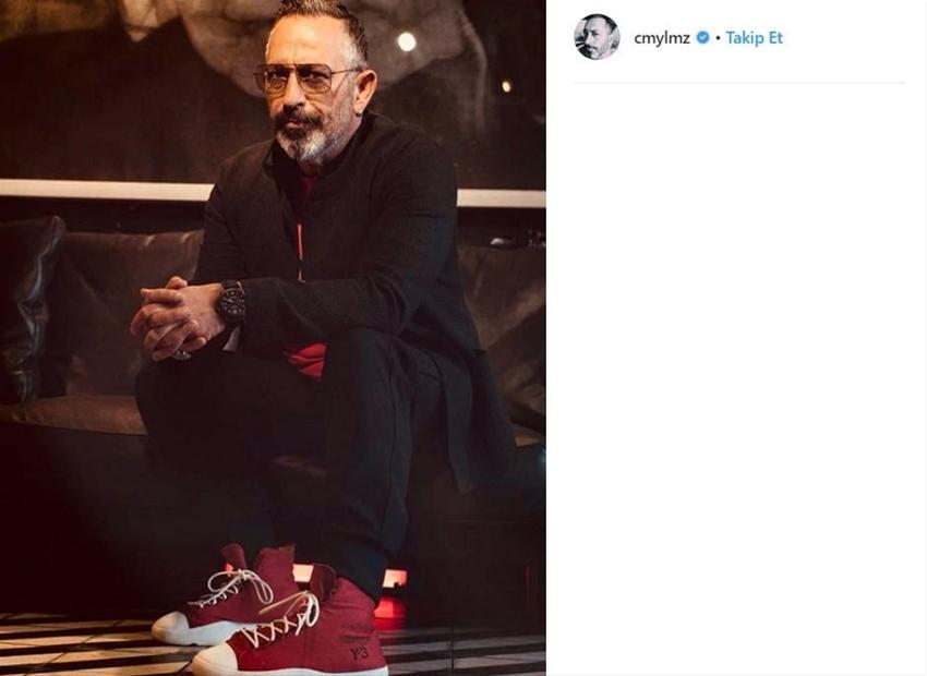 Cem Yılmaz Twitter'dan isyan etti
