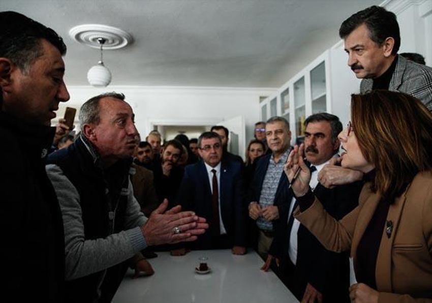 CHP ilçe başkanlığında gerginlik!