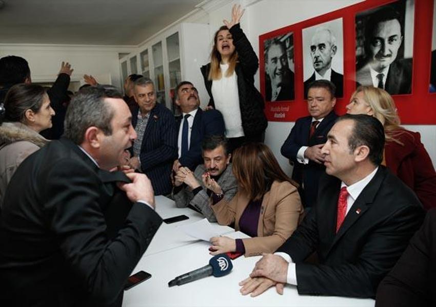 CHP ilçe başkanlığında gerginlik!