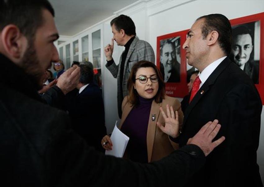 CHP ilçe başkanlığında gerginlik!