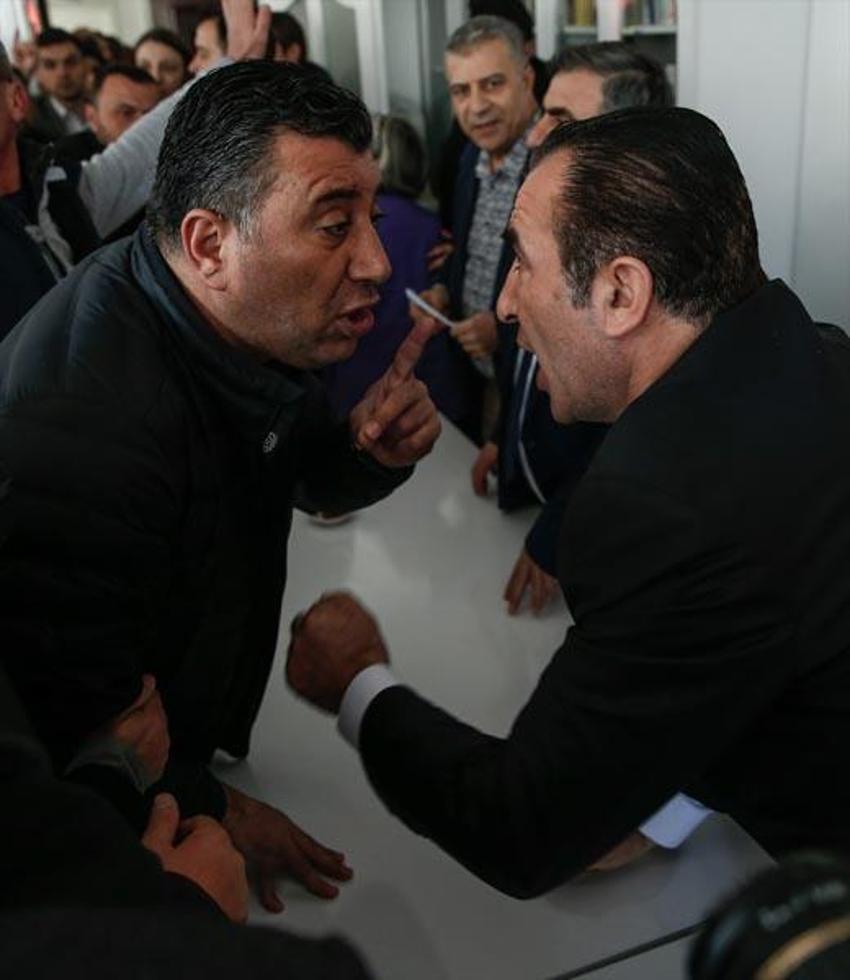 CHP ilçe başkanlığında gerginlik!