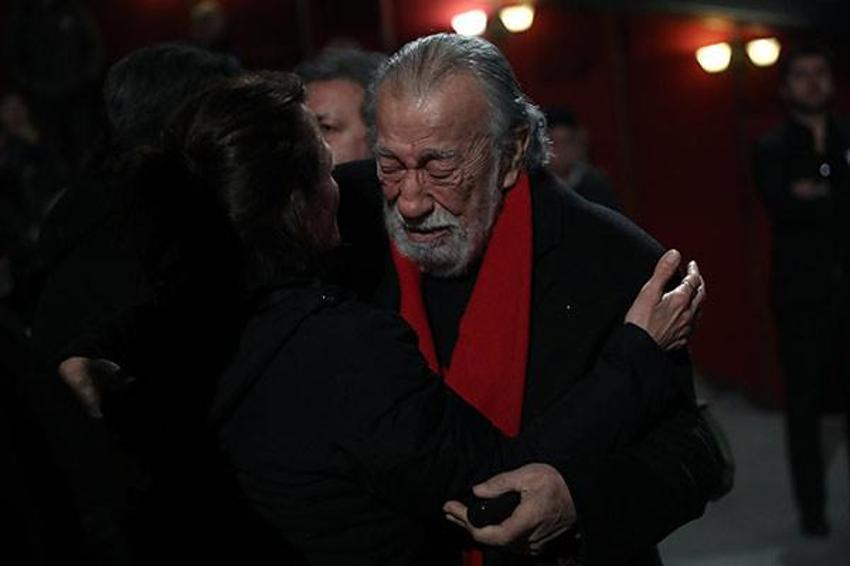Usta sanatçı Aytaç Arman'a veda: Üzülerek gitti!