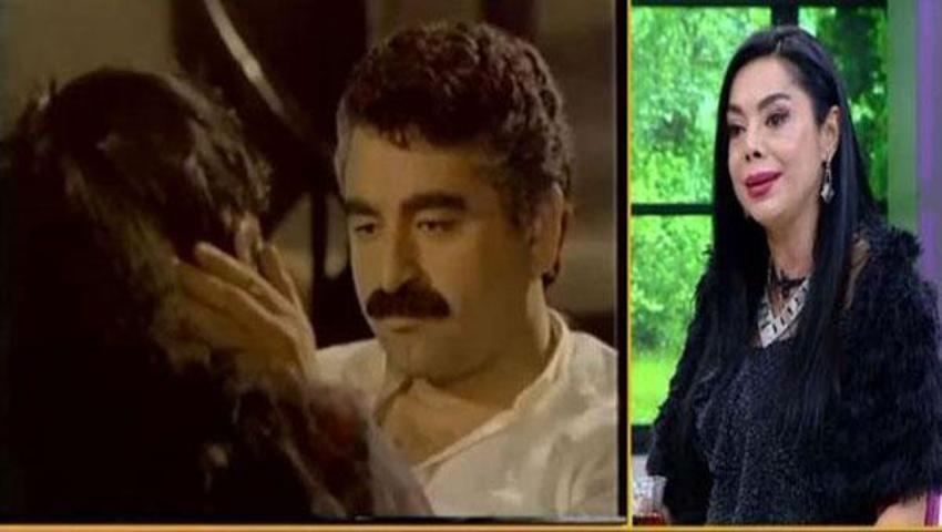 ‘Ben senden çok hoşlanıyorum' dedi ve beni yatağa doğru itti!