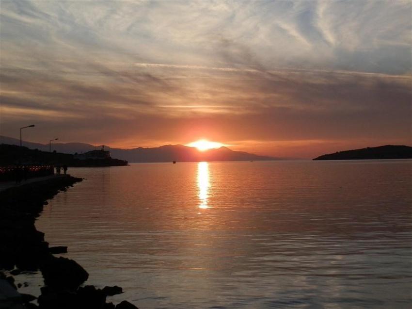 Foça'da günbatımı böyle izlendi