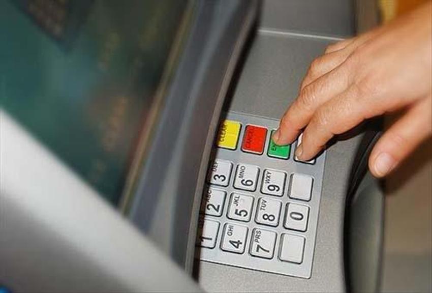Bankada hesabı olanlar dikkat!! ATM'den para yatırma-çekme...