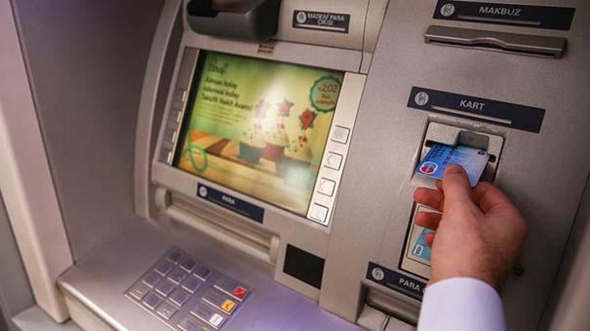 Bankada hesabı olanlar dikkat!! ATM'den para yatırma-çekme...