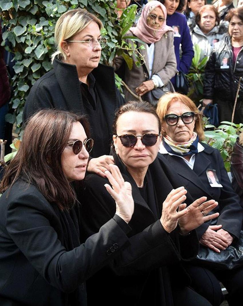 En acı veda! Zafer Çika son yolculuğuna uğurlandı
