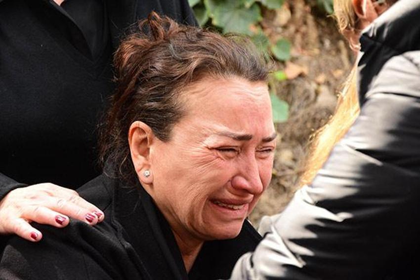 En acı veda! Zafer Çika son yolculuğuna uğurlandı