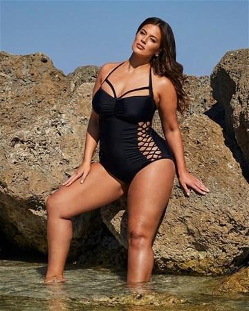 Kendine uygun bikini bulamayınca...
