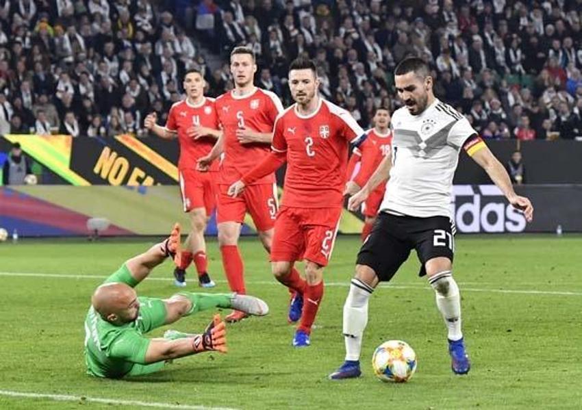 Almanya'da ırkçı saldırı! Türk asıllı isim...