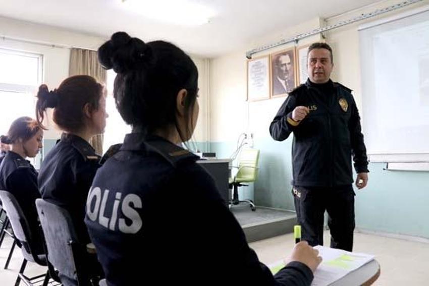 Türkiye'nin polisleri bu okullarda yetişiyor